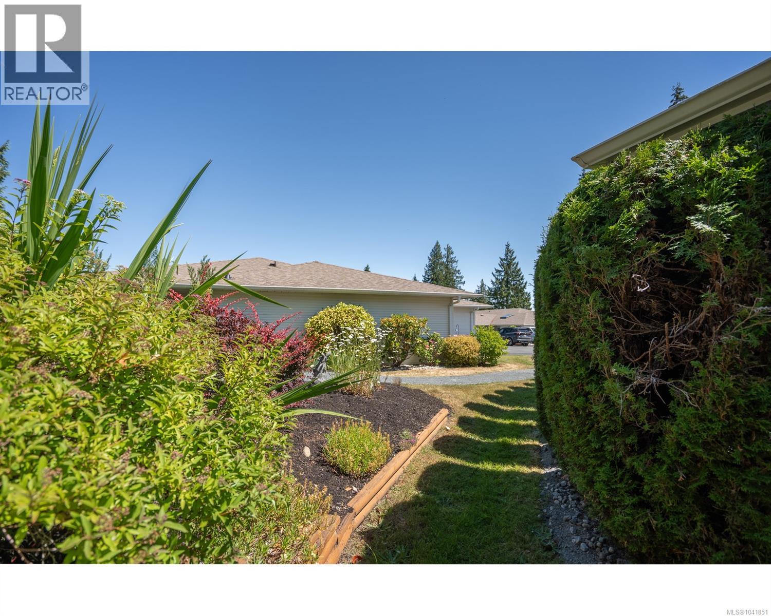 #20 450 Bay Ave - 4