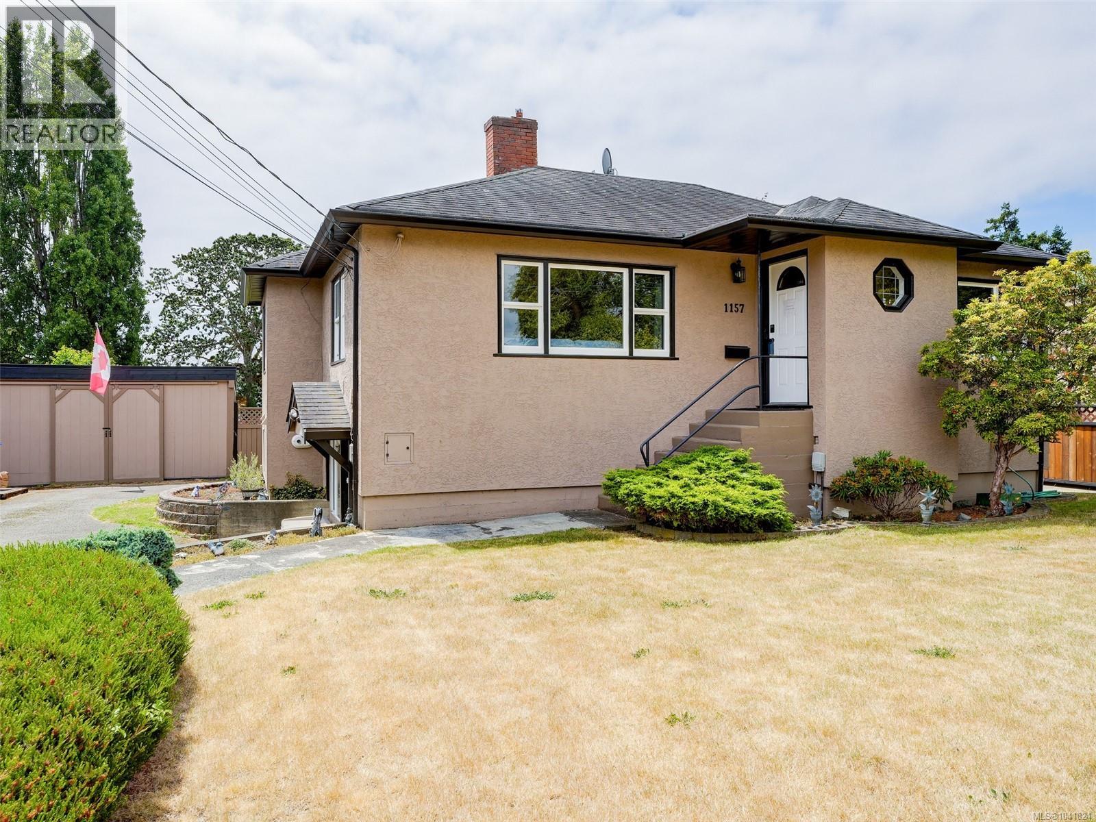 1157 Lyall St - 1