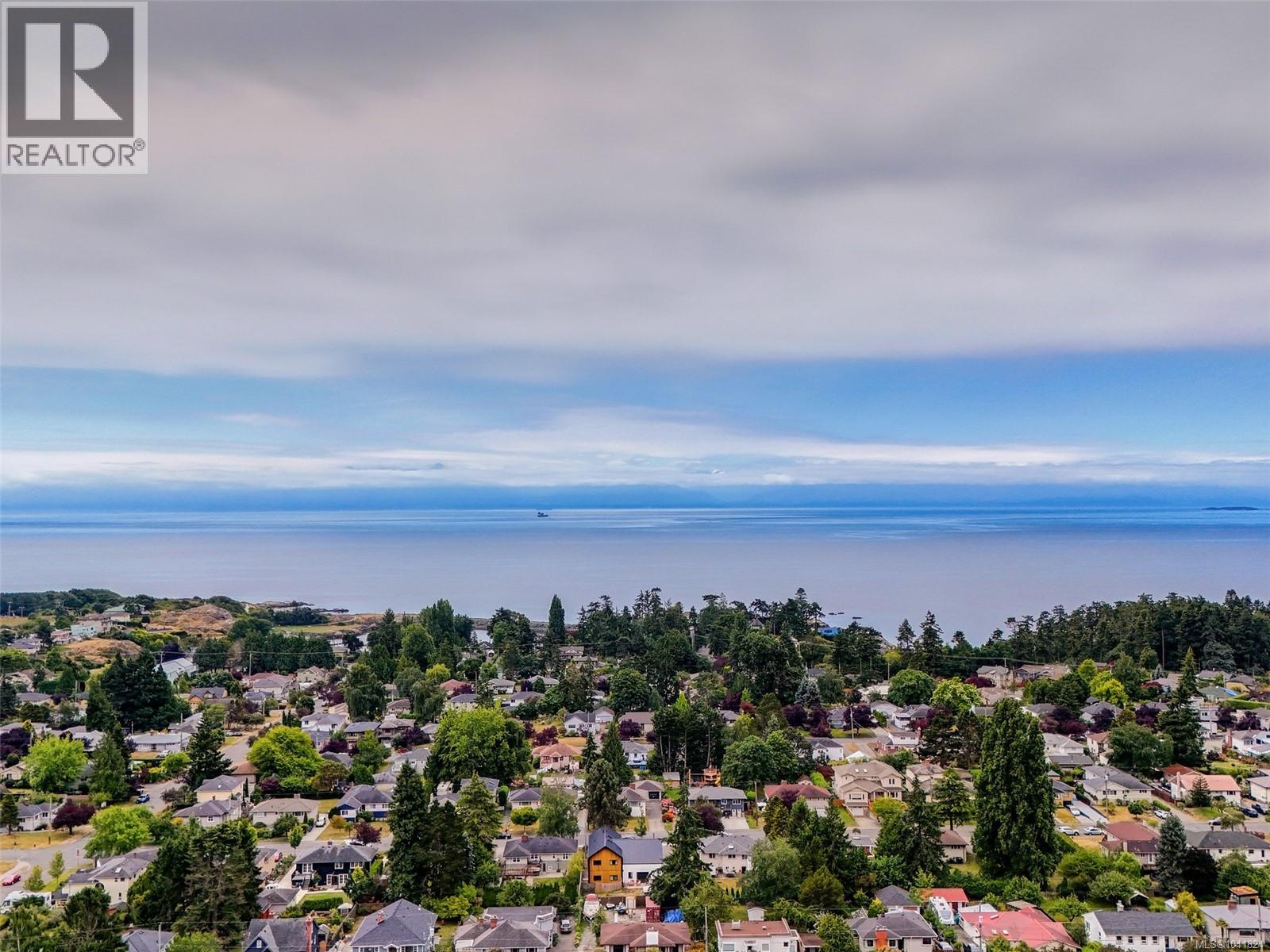 1157 Lyall St - 31