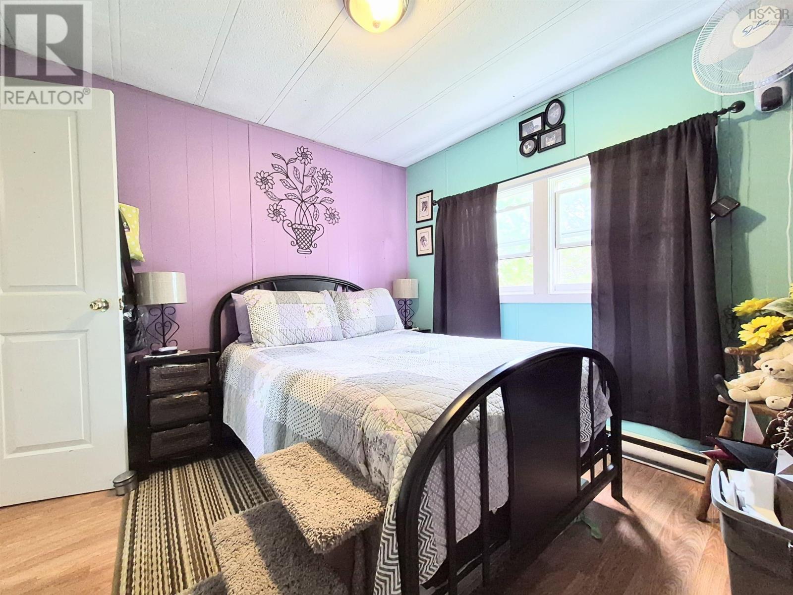 10 Bayview Drive - 21