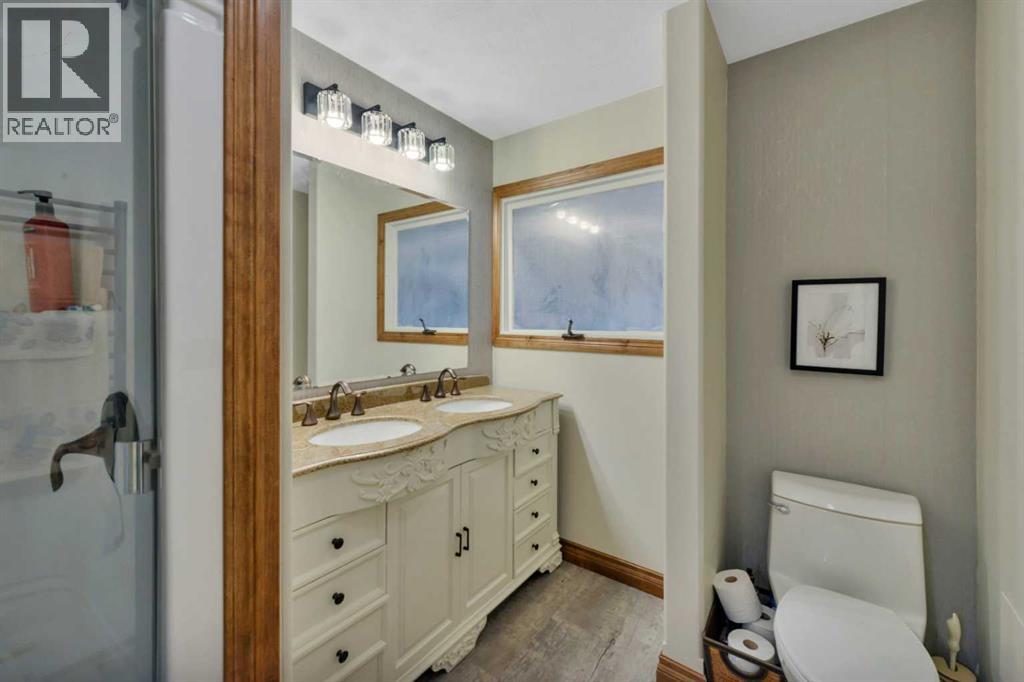 9 Cronquist Close - 24