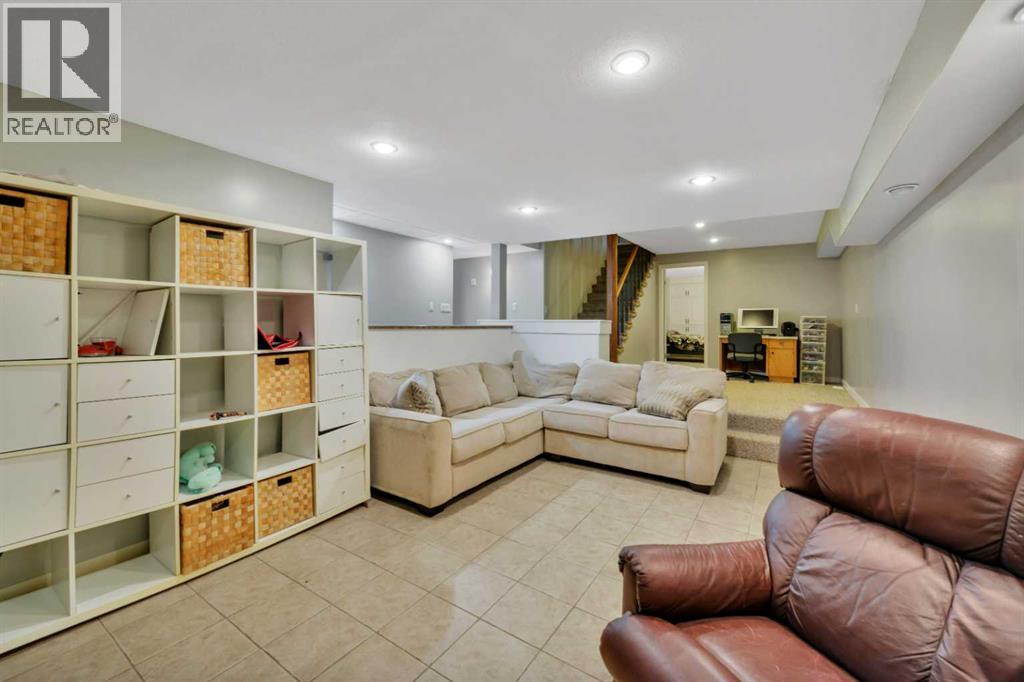 9 Cronquist Close - 30