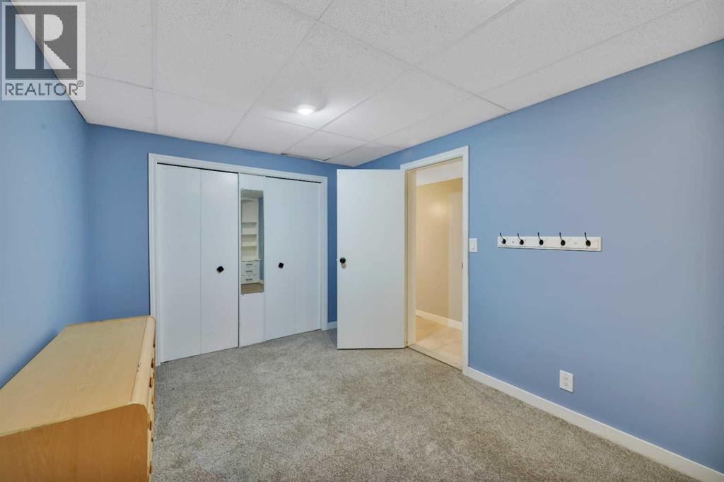 9 Cronquist Close - 32