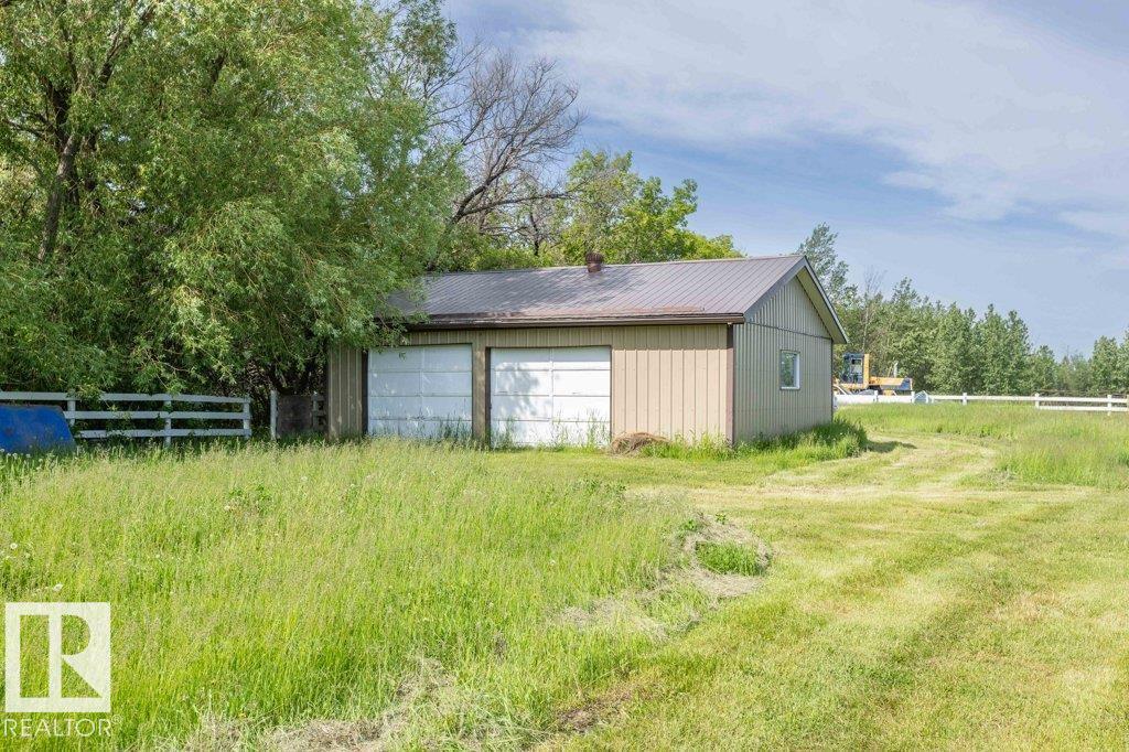 26530 Twp Rd 590 - 14