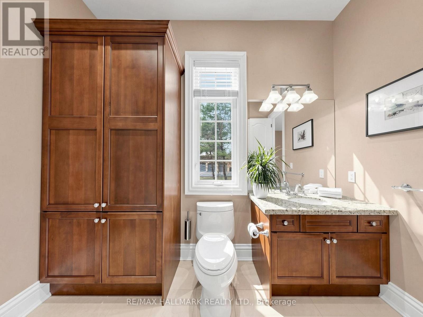 11 CRANBORNE CHASE - Image 22