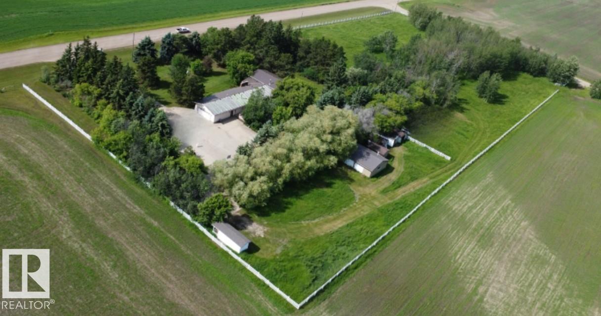 26530 Twp Rd 590 - 69