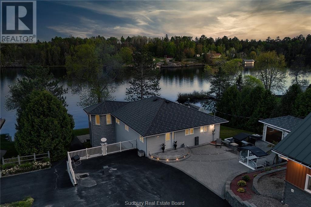 366 Northshore Road - 2