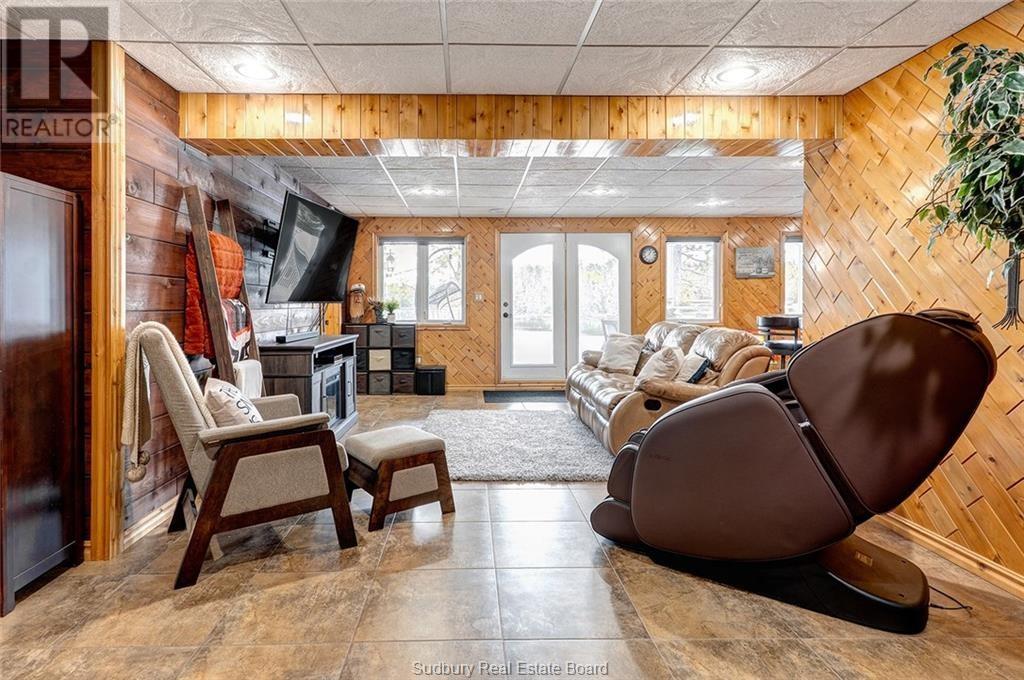 366 Northshore Road - 21