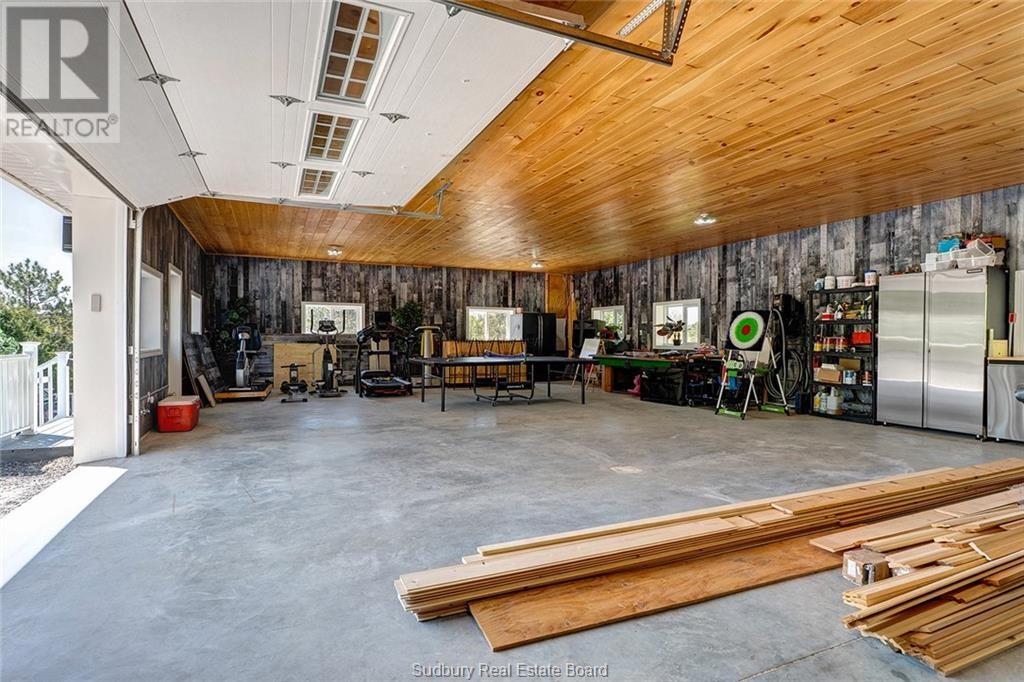 366 Northshore Road - 26