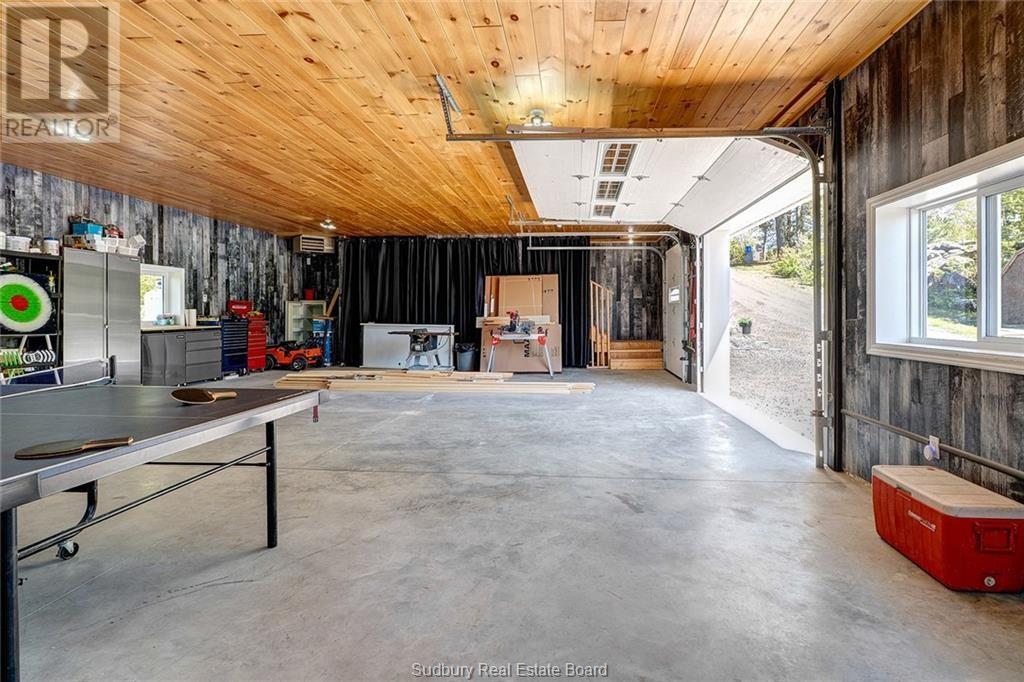366 Northshore Road - 27