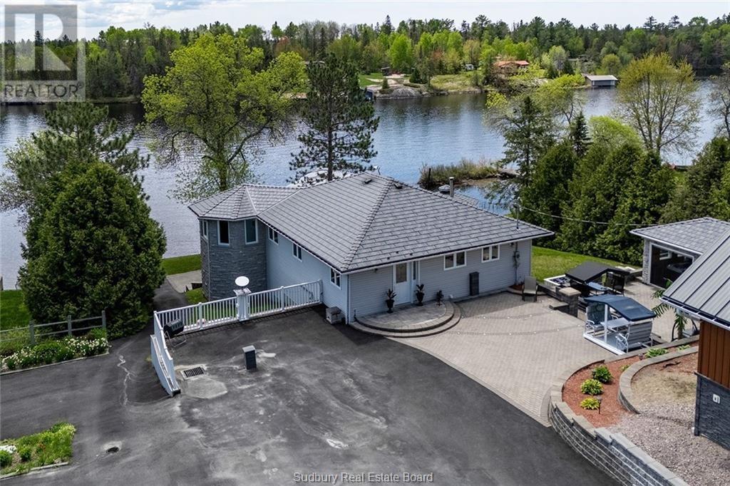 366 Northshore Road - 3