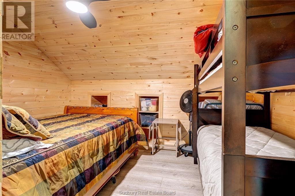 366 Northshore Road - 30
