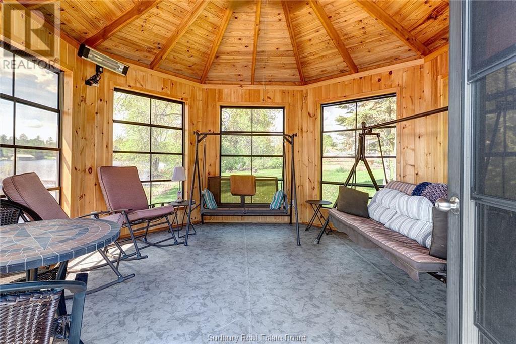 366 Northshore Road - 35