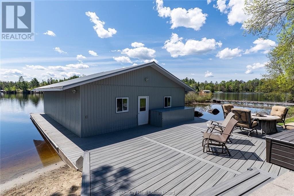 366 Northshore Road - 38