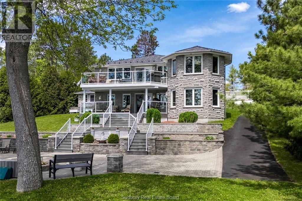 366 Northshore Road - 40