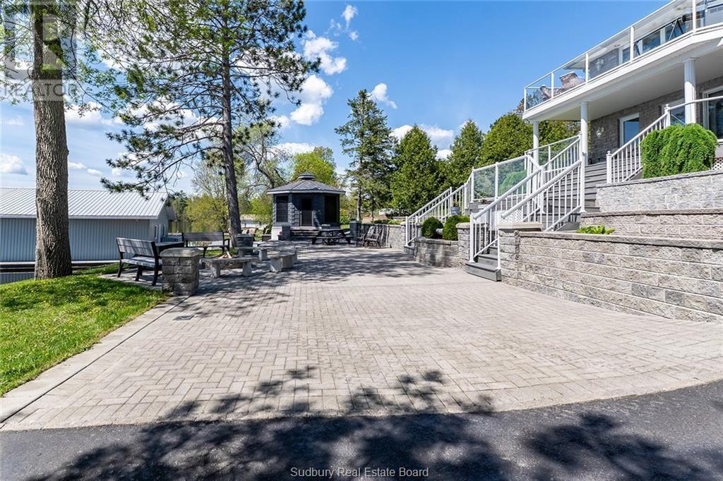 366 Northshore Road - 44