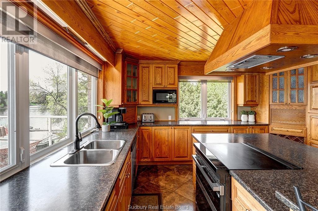 366 Northshore Road - 7