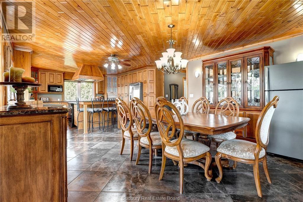 366 Northshore Road - 9