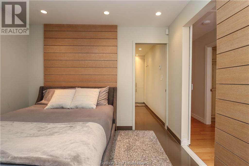 13 Lancaster Drive - 27
