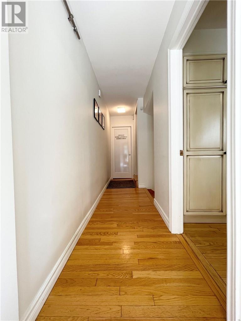 13 Lancaster Drive - 34
