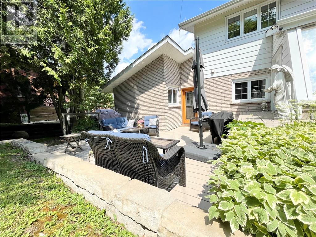 13 Lancaster Drive - 54