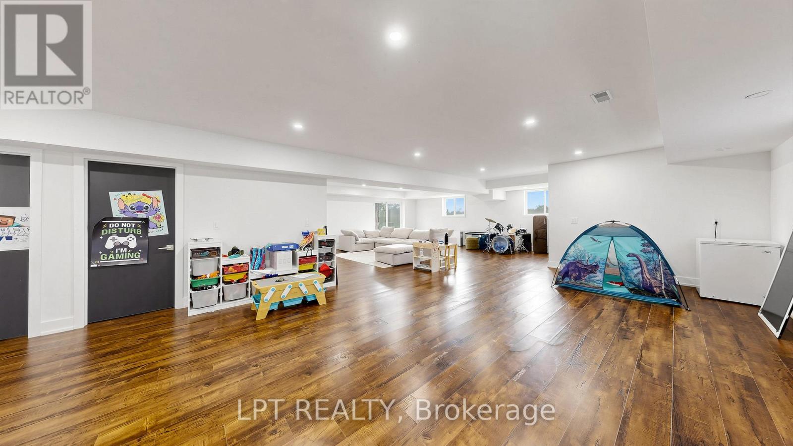 518644 COUNTY 124 ROAD - 23