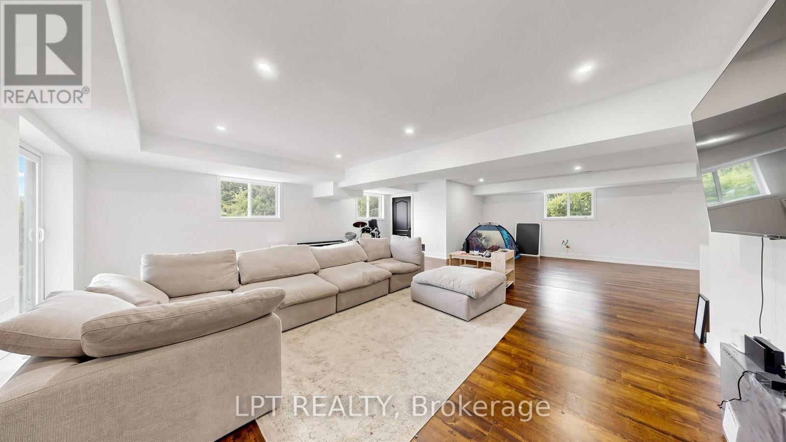 518644 COUNTY 124 ROAD - 26