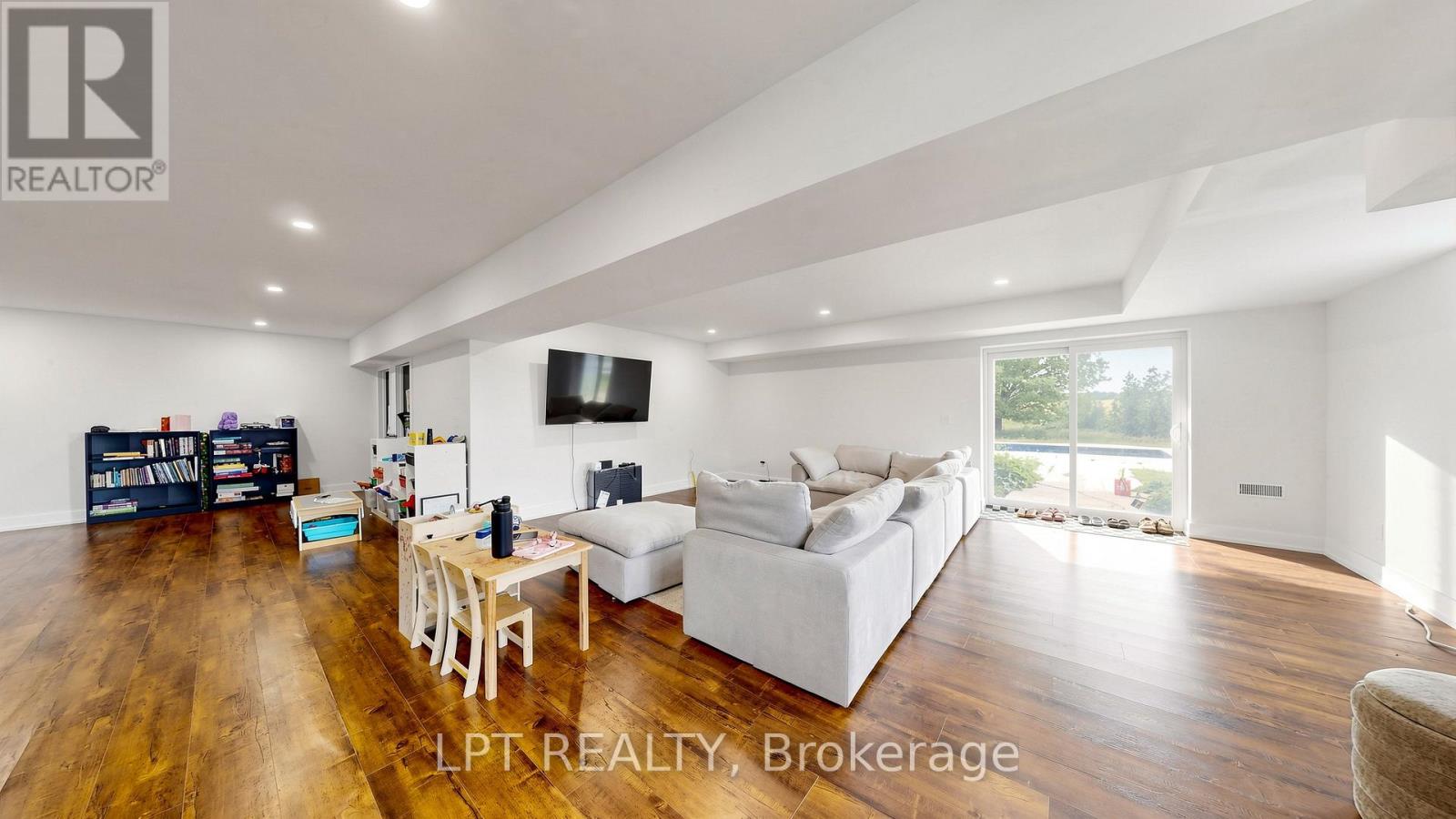518644 COUNTY 124 ROAD - 20