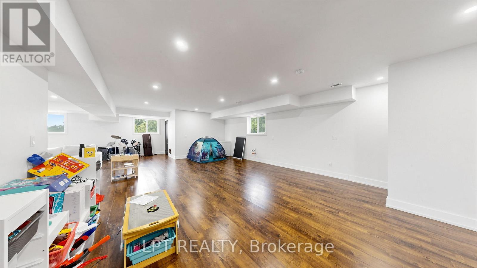 518644 COUNTY 124 ROAD - 28