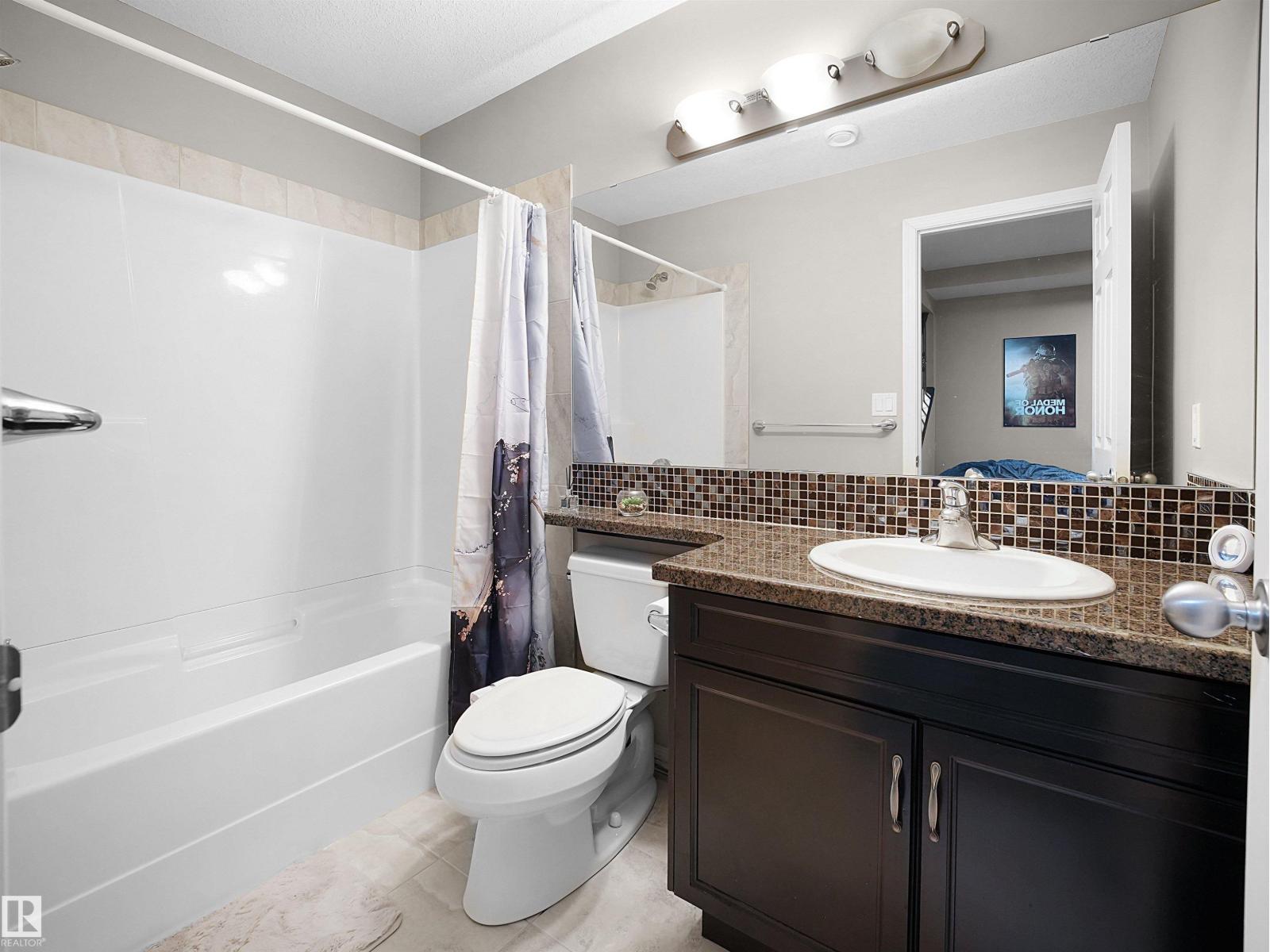 2422 WARRY PL SW - 46