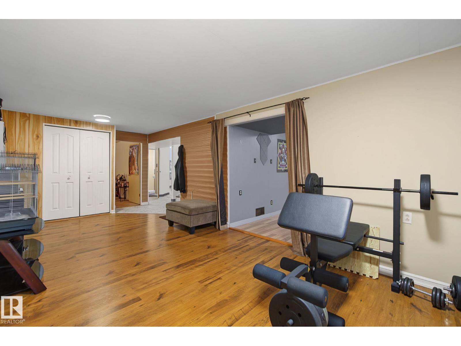 5116 49 AV — photo 26