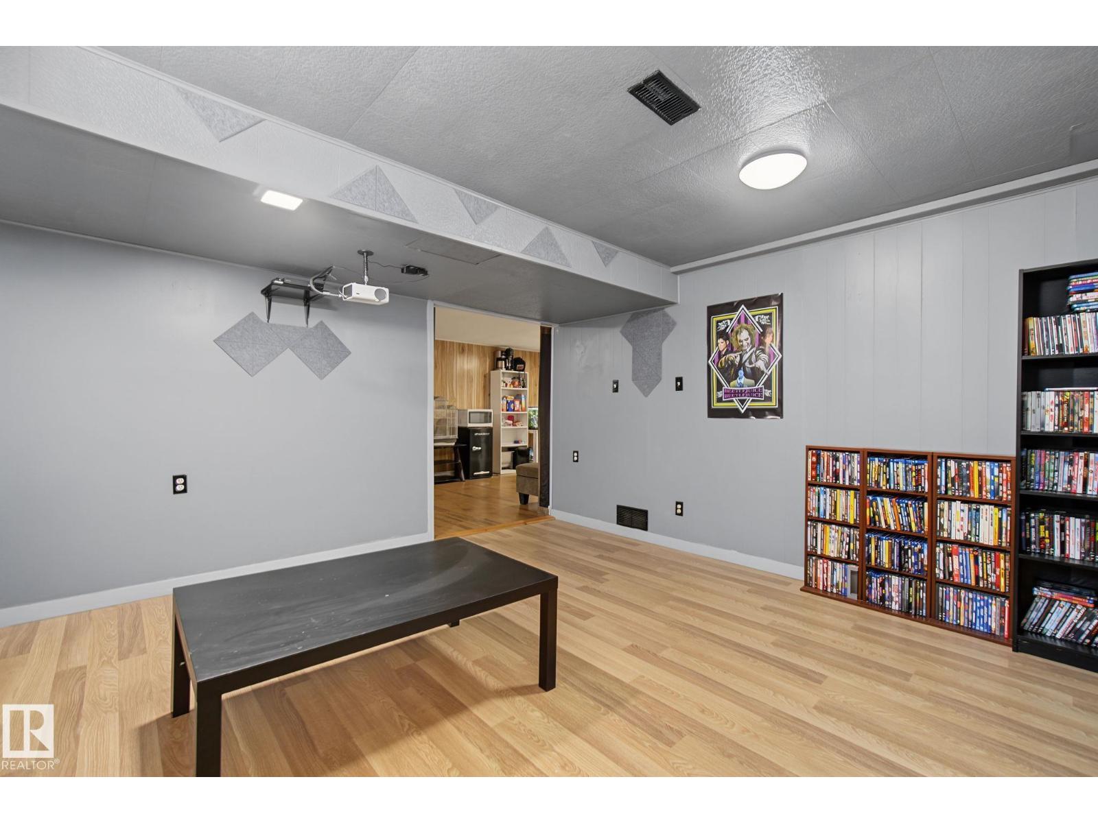 5116 49 AV — photo 30