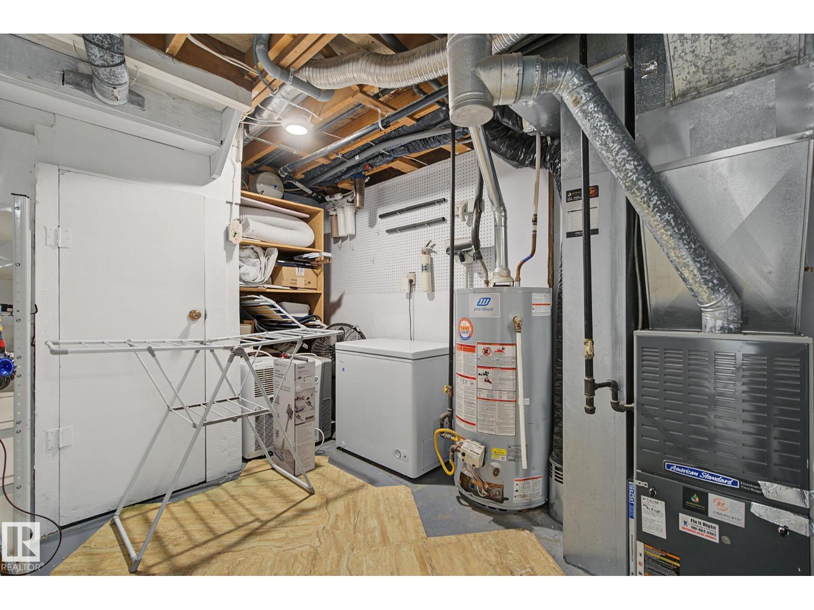 5116 49 AV — photo 38