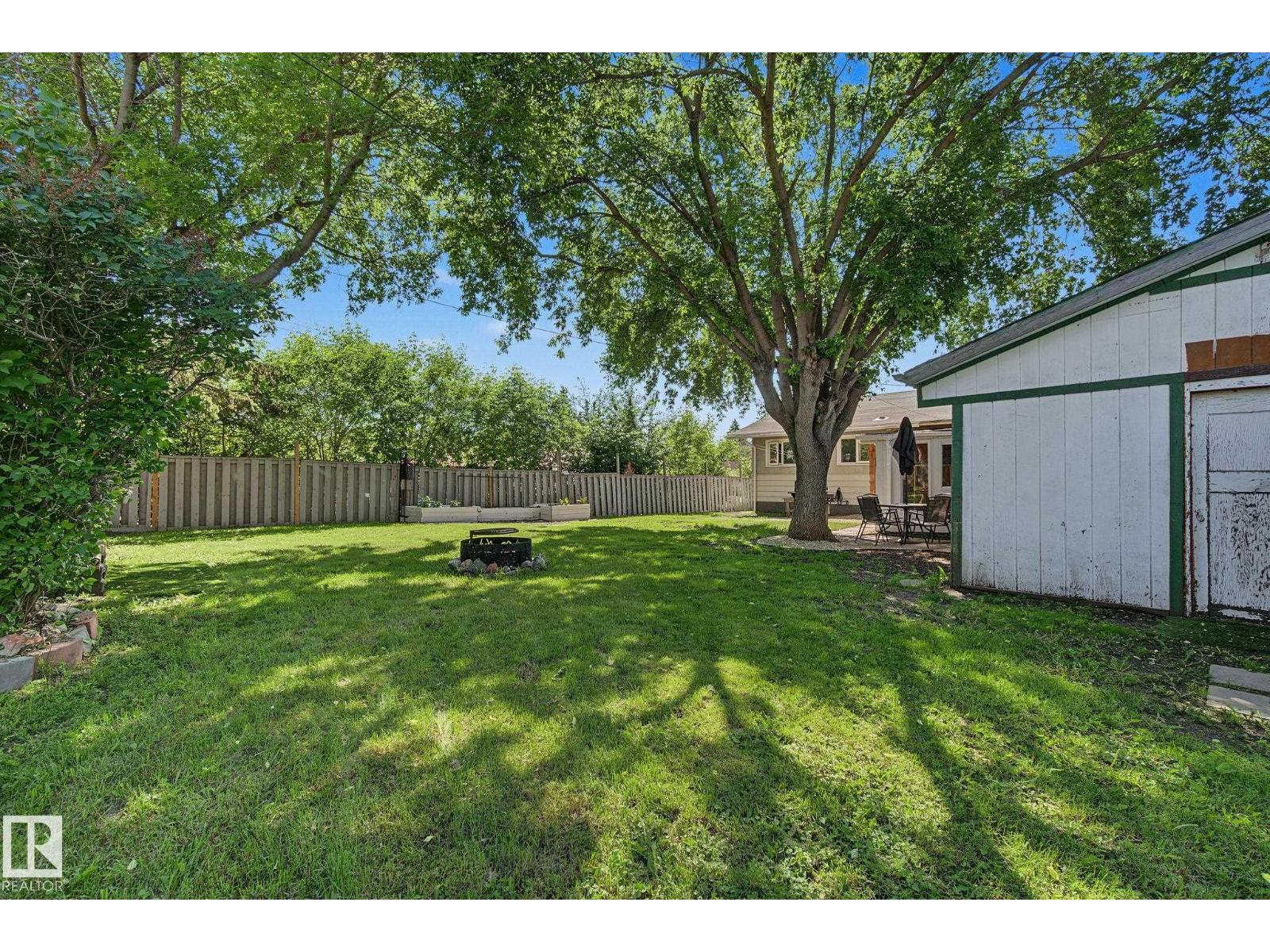 5116 49 AV — photo 50