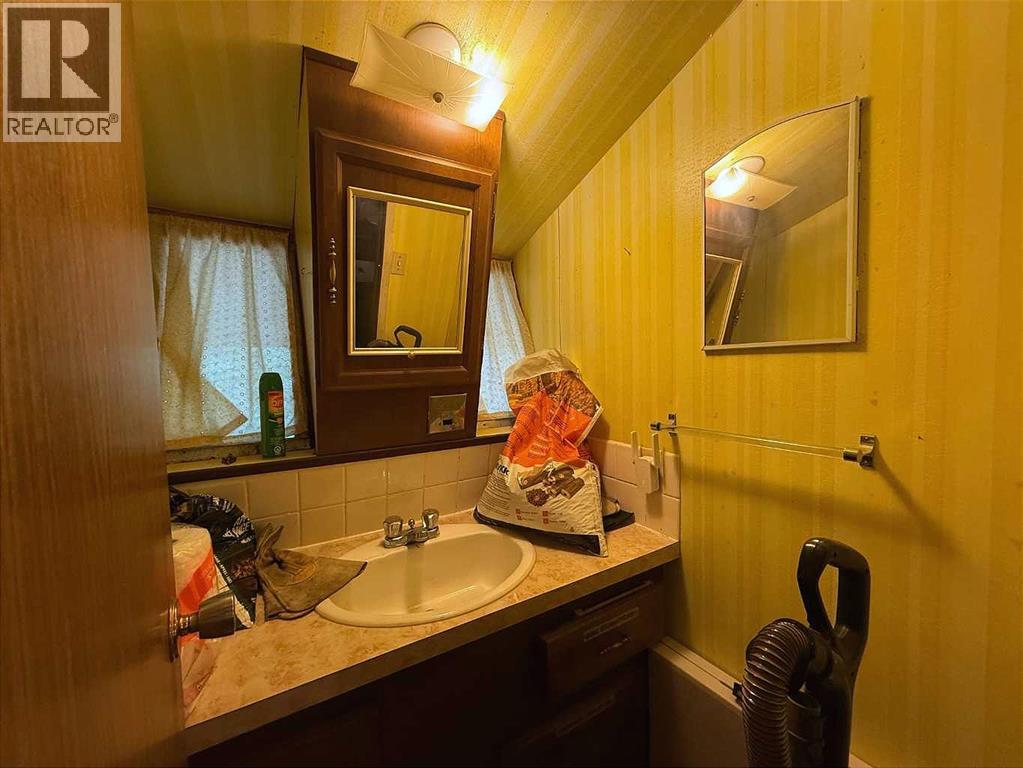 1PC BATHROOM