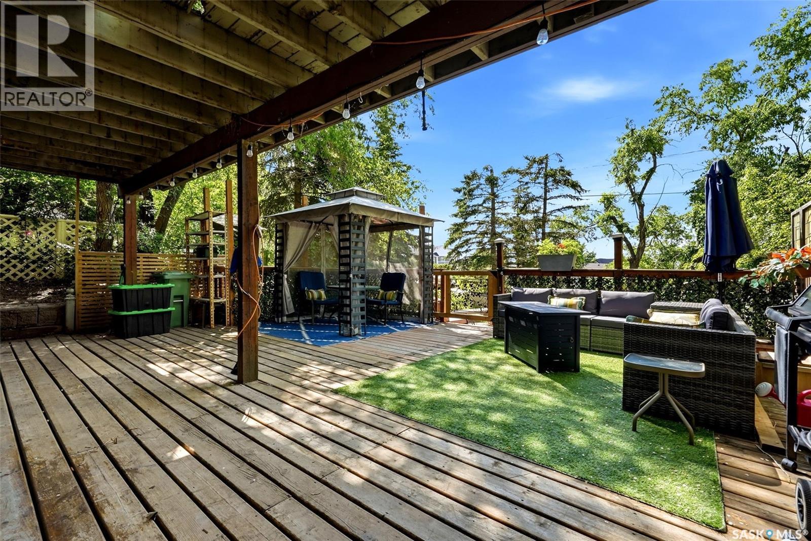 213 Grove AVENUE - 4