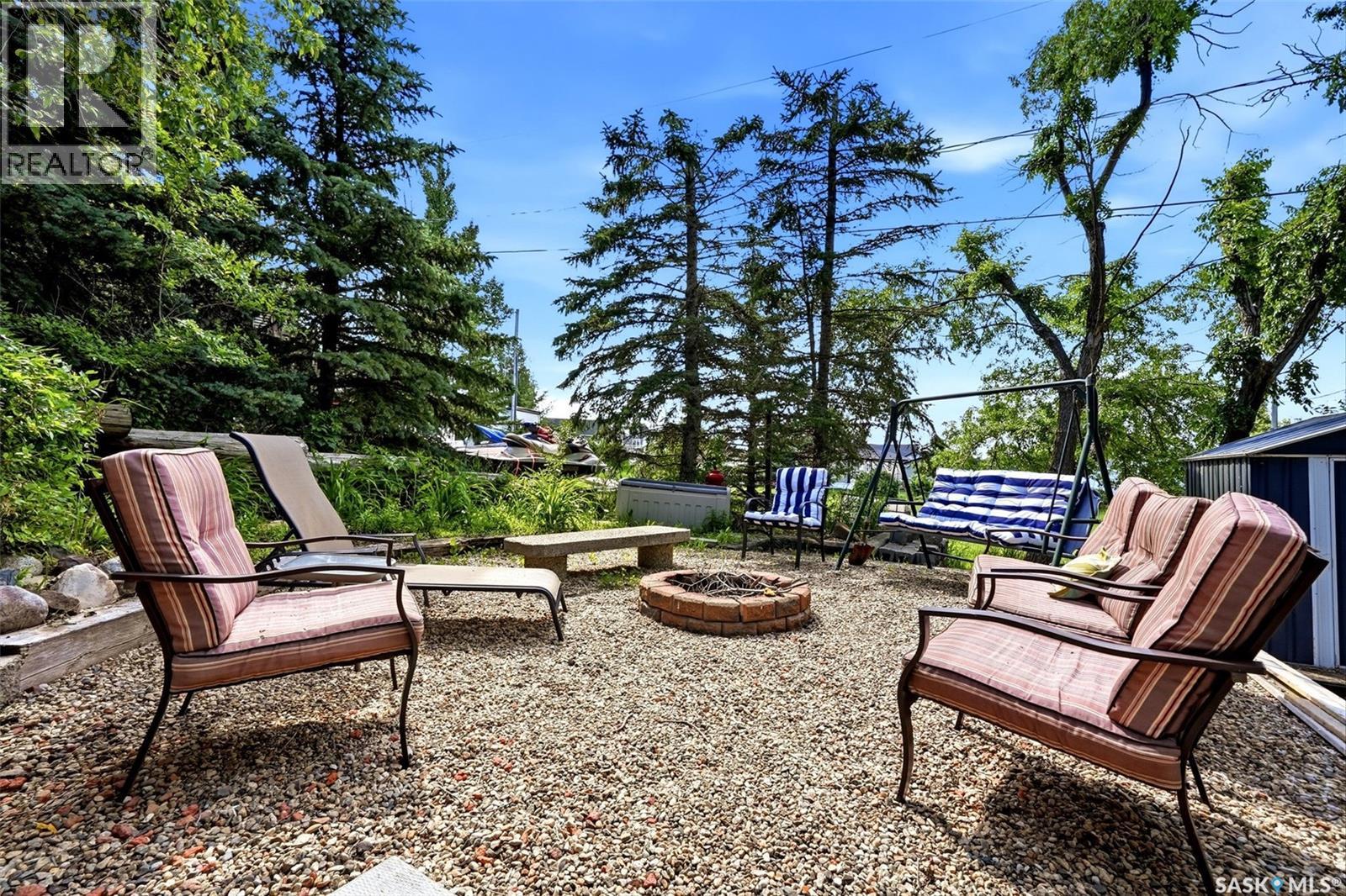 213 Grove AVENUE - 5