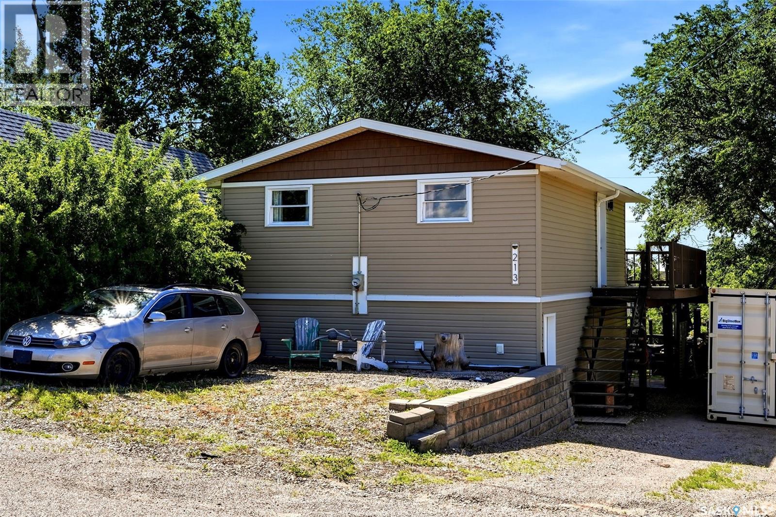 213 Grove AVENUE - 6