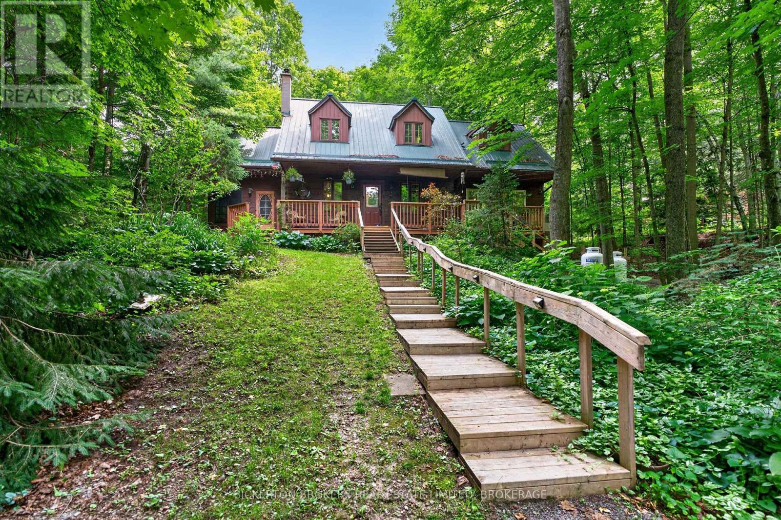 154 WOODVALE ROAD - 3