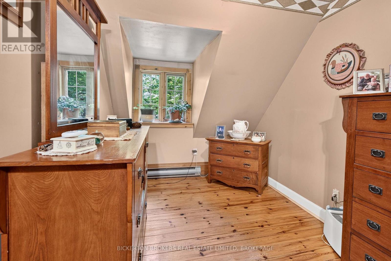 154 WOODVALE ROAD - 48