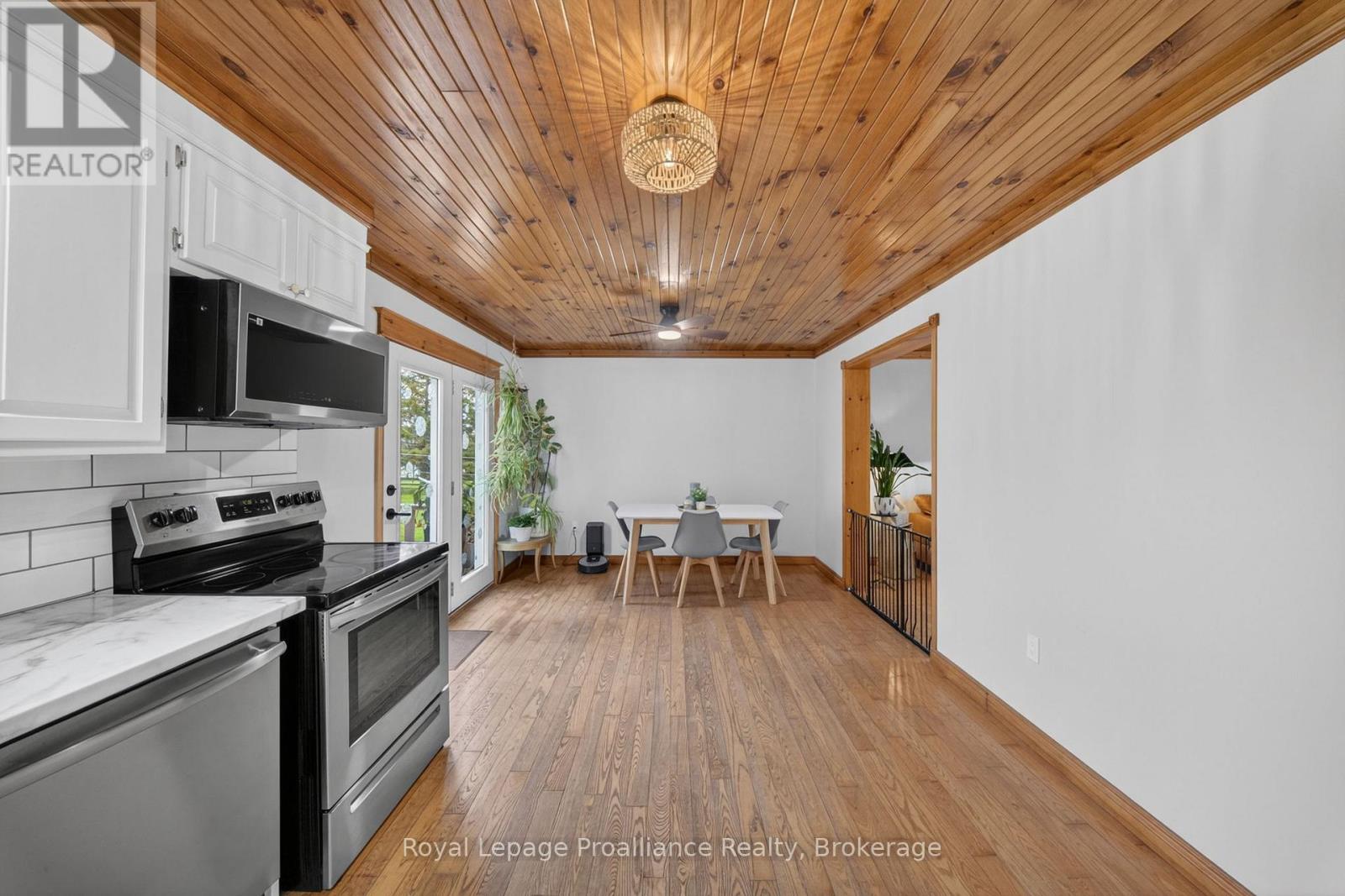 235 EAST HUNGERFORD ROAD - 10