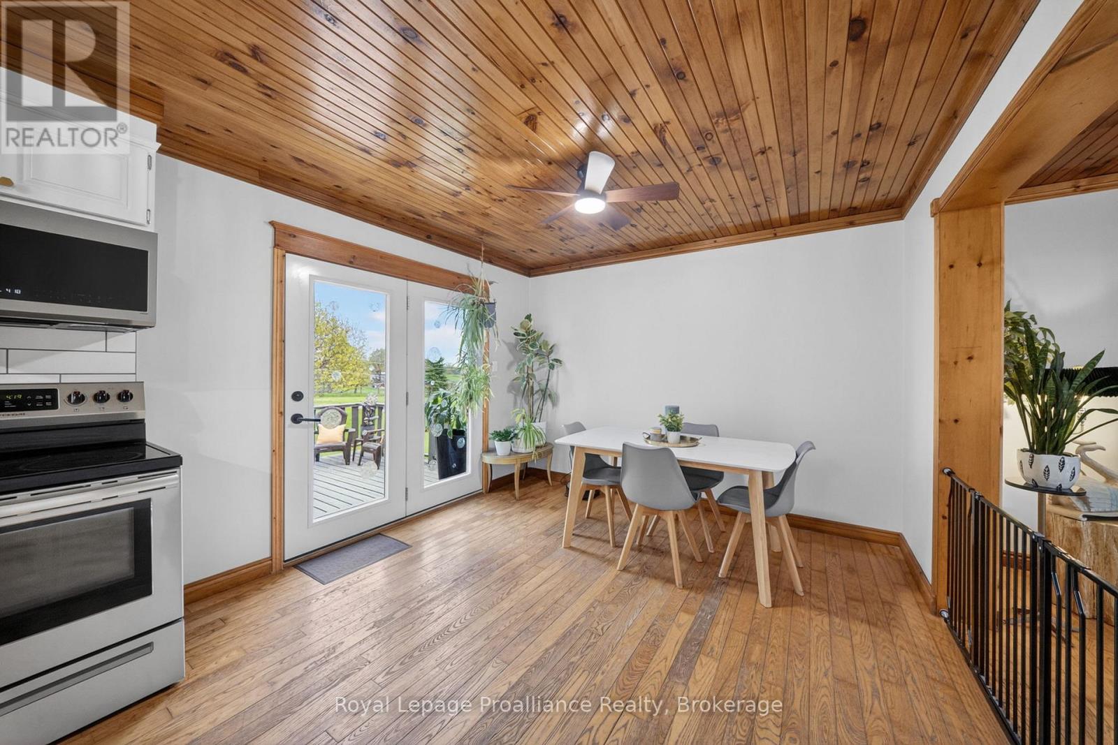 235 EAST HUNGERFORD ROAD - 12