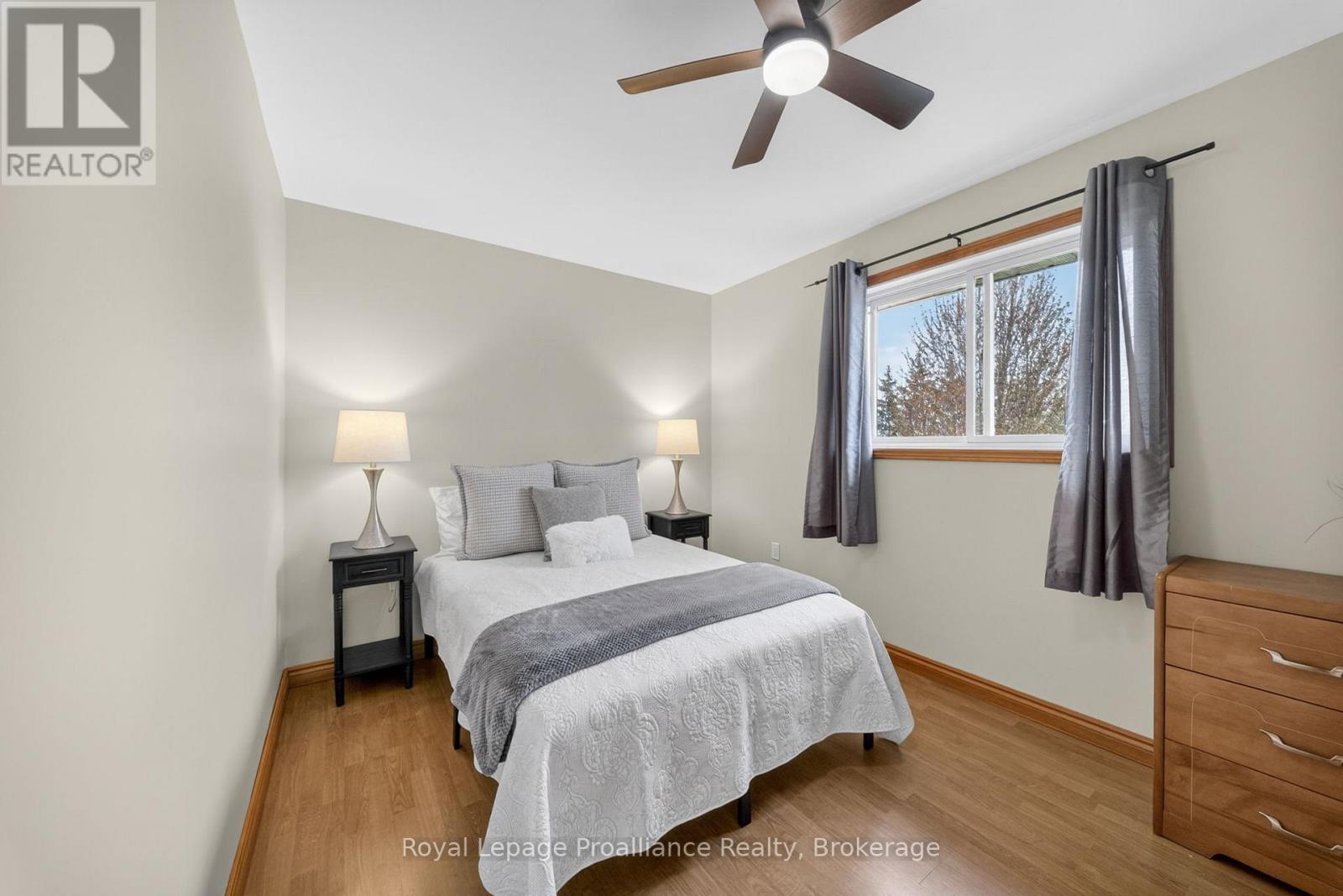 235 EAST HUNGERFORD ROAD - 29