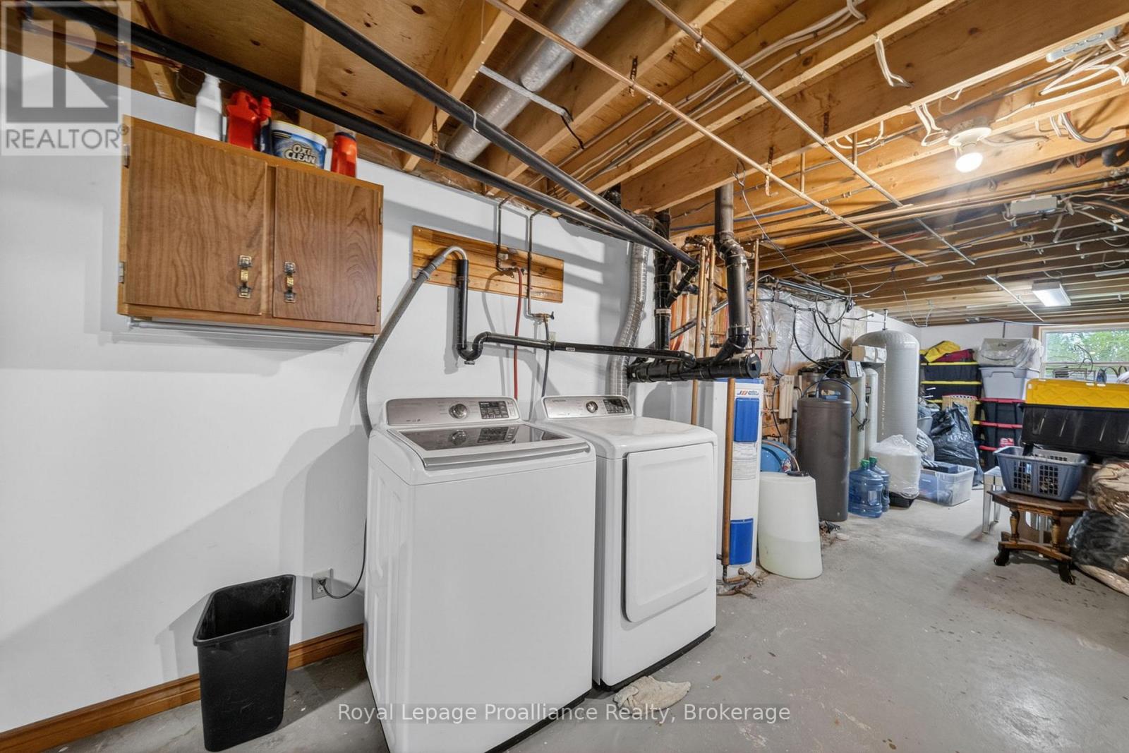 235 EAST HUNGERFORD ROAD - 37