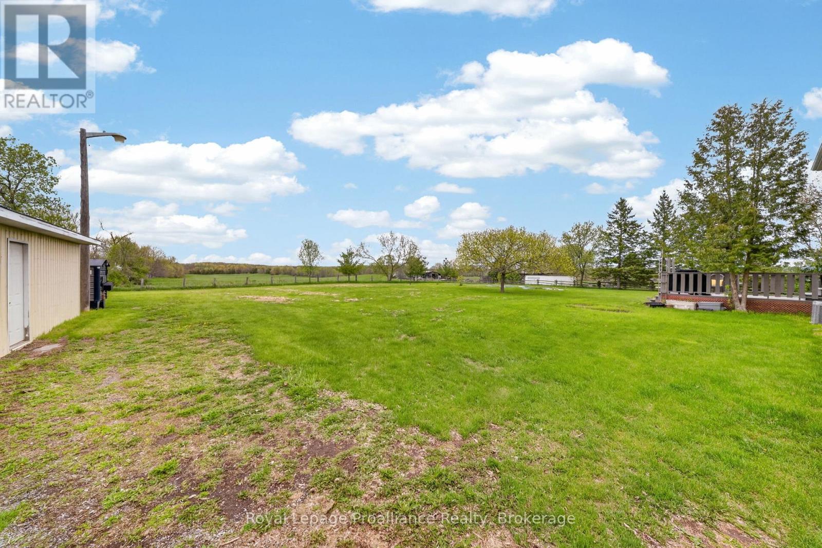 235 EAST HUNGERFORD ROAD - 42