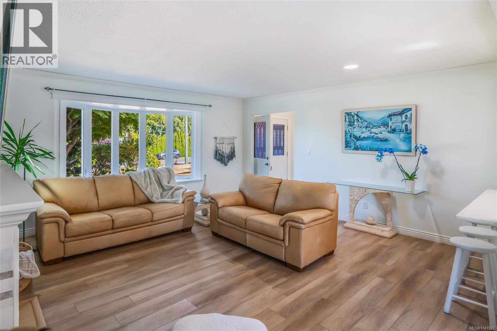 560 Eaglecrest Dr - 18
