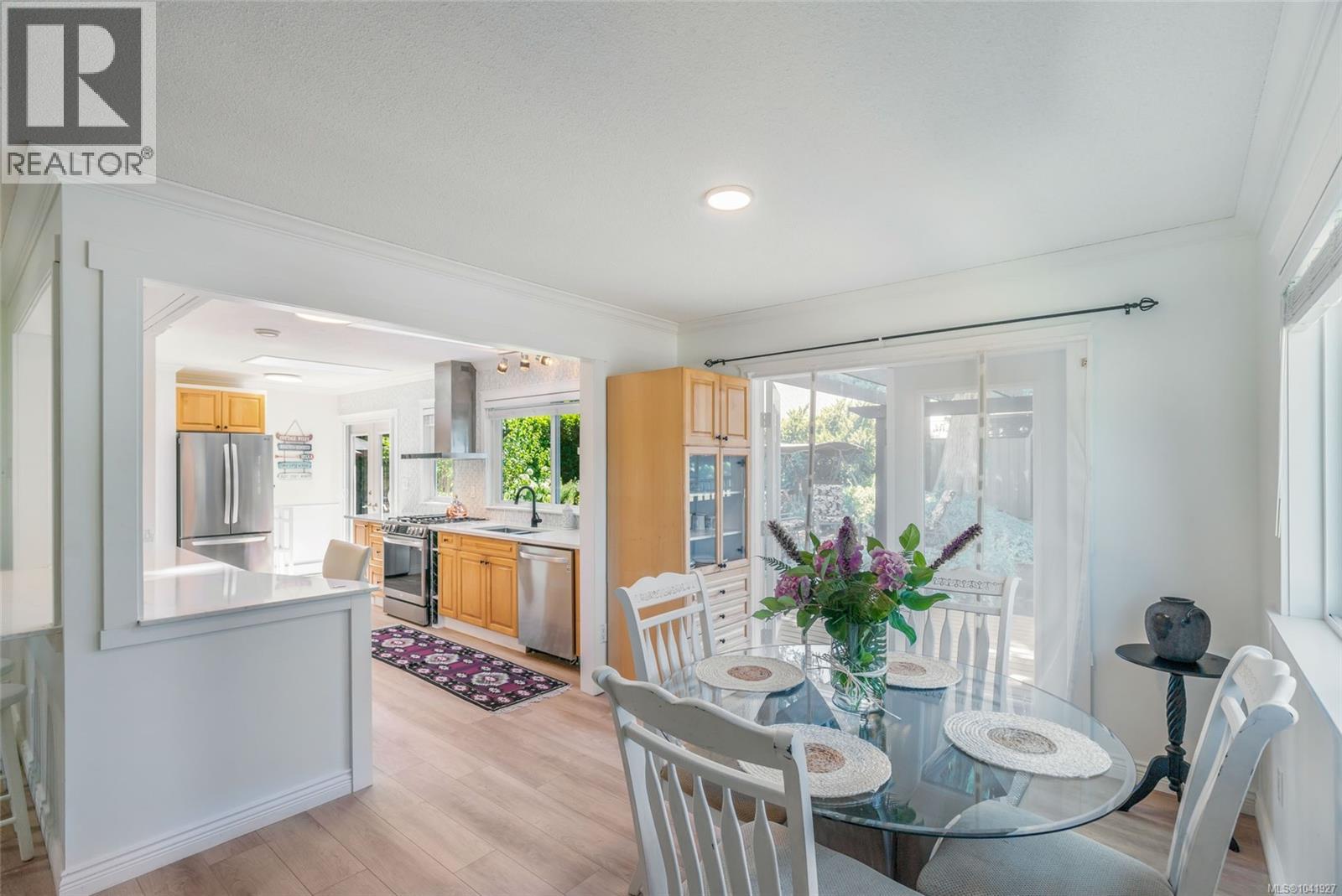 560 Eaglecrest Dr - 19