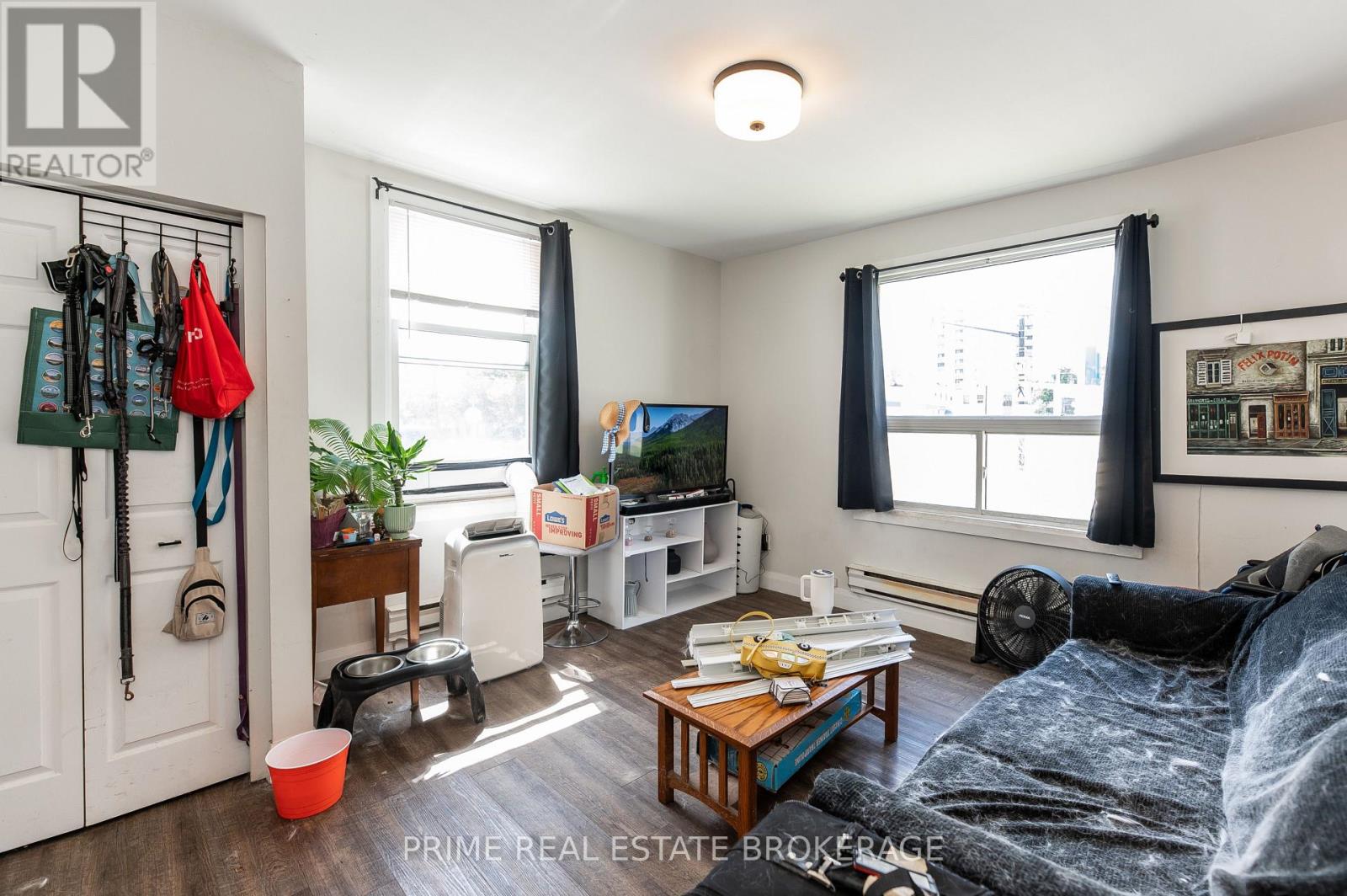 376 BURWELL STREET - 8