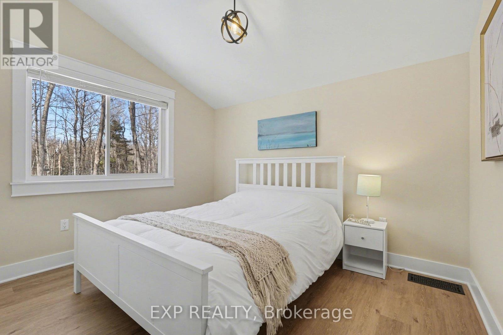 20 CRESTVIEW DRIVE - 18