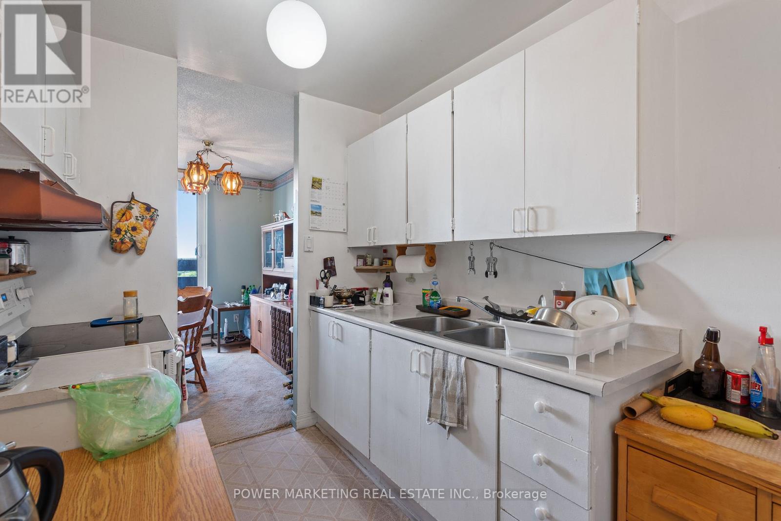#1107 2000 JASMINE CRESCENT - 16